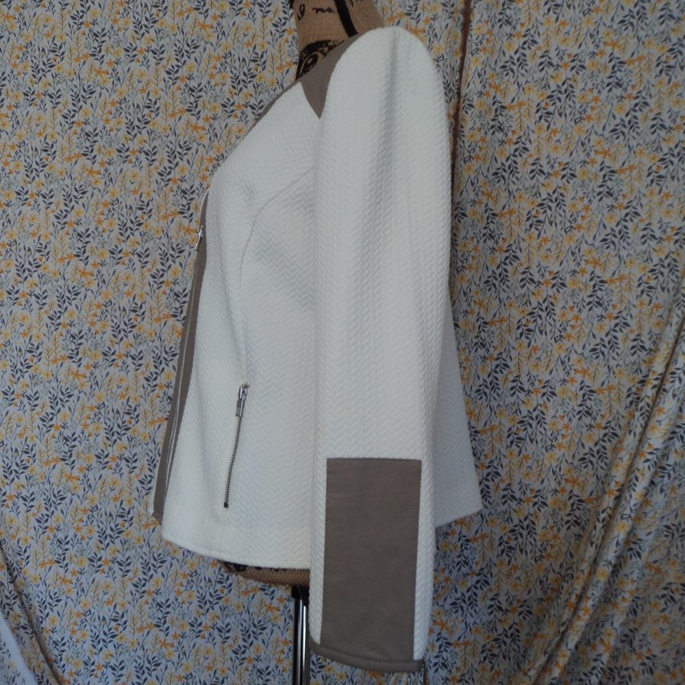 Moto Jacket - Picture 6 of 9